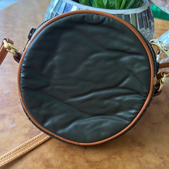 Mini round bag - Picture 10 of 11